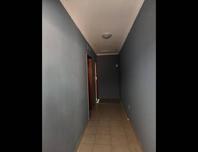 1 BEDROOM PROPERTY TO RENT IN EVEREST HEIGHTS